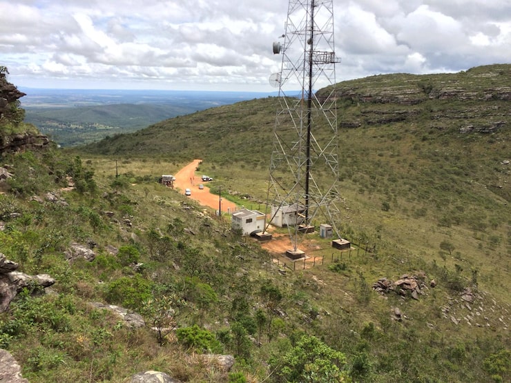 subsurface communication